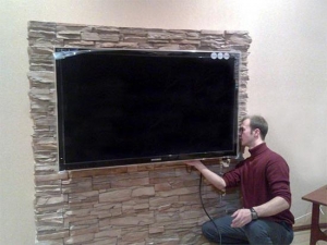 Монтаж телевизоров к стене